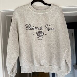 Gray Chateau des Vignes Sweatshirt
